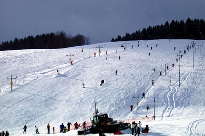 Z lyžiarskeho svahu